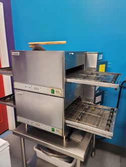 Commercial Pizza Oven