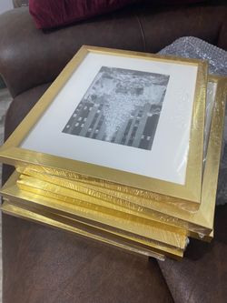 Photo frames set of 8