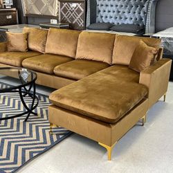 Amber Gold Sectional 🤴 NOW IN STOCK! Only $39 down!
$949