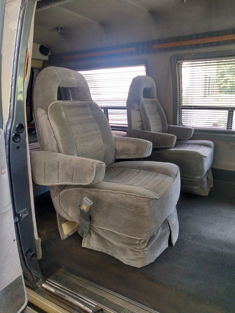 Captain's Seats