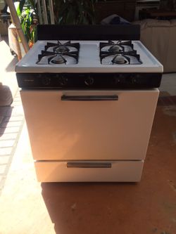 Gas stove