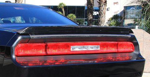 Carbon fiber rear spoiler for 2008-2014 Dodge Challenger SRT