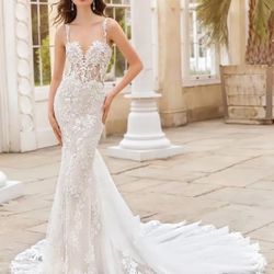 Never Been Worn Wedding Dress OBO