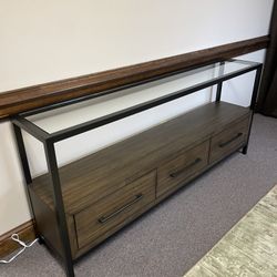 Haverty’s Archer Sofa Table - Like New!