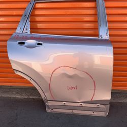 2017-2022 Honda Cr-v Right Passenger Side Rear Door Oem