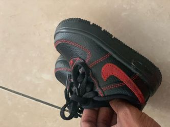Nike baby