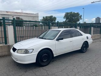 2000 Toyota Camry