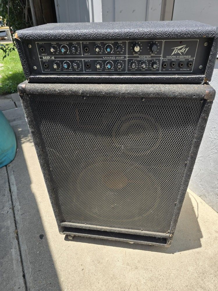Vintage Carvin 1x15 Bass Speaker Cabinet.