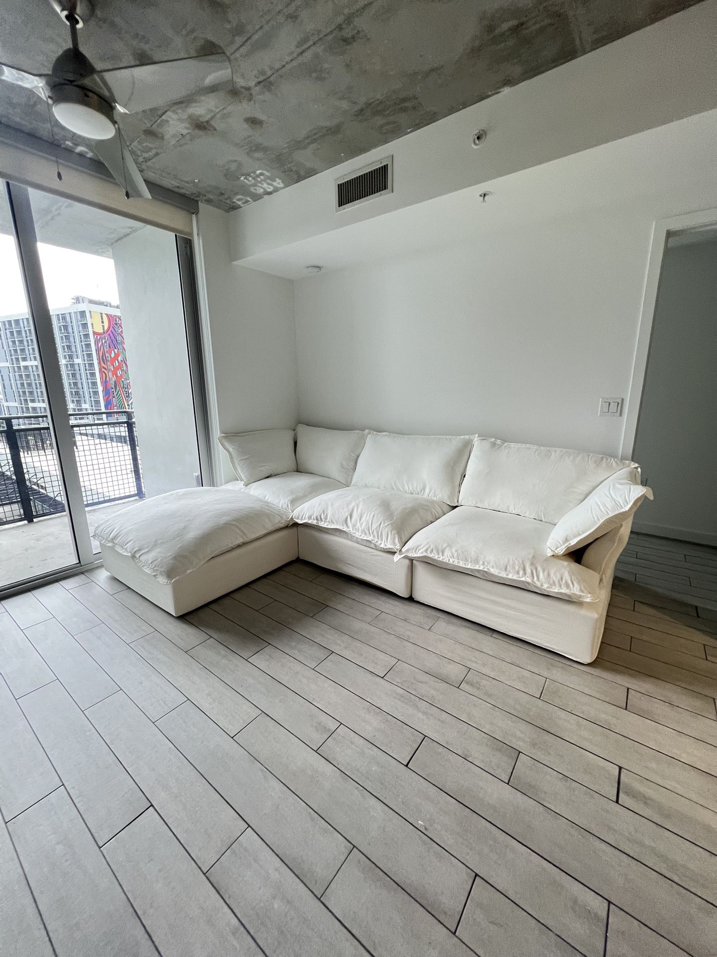 White Cloud Sectional (New In Box)