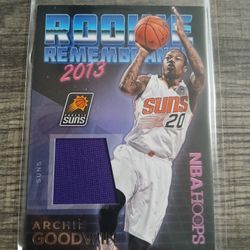 2013 NBA Hoops Rookie Remembrance 2013 Archie Goodwin Patch Phoenix Suns game-worn jersey patch. 