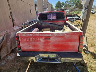 1989 Nissan Pickup