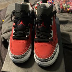 Jordan Spizike Low  5/5 