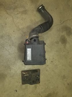 05 duramax air filter housing.