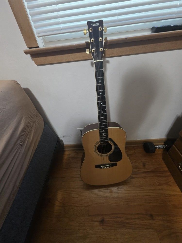Yamaha FD02 Acoustic Guitar