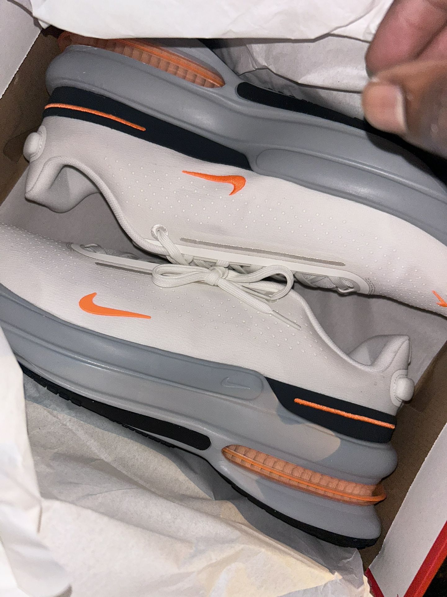 Nike Air Zoom Upturn SC 