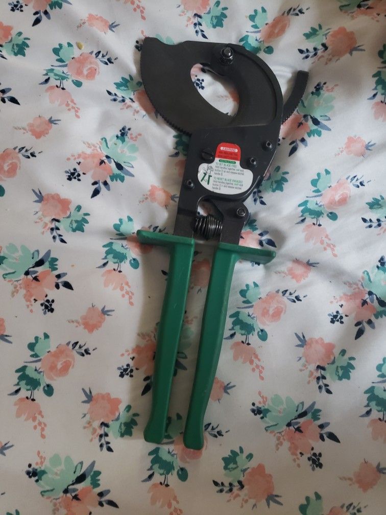 Greenlee Cable Cutters 760 Series