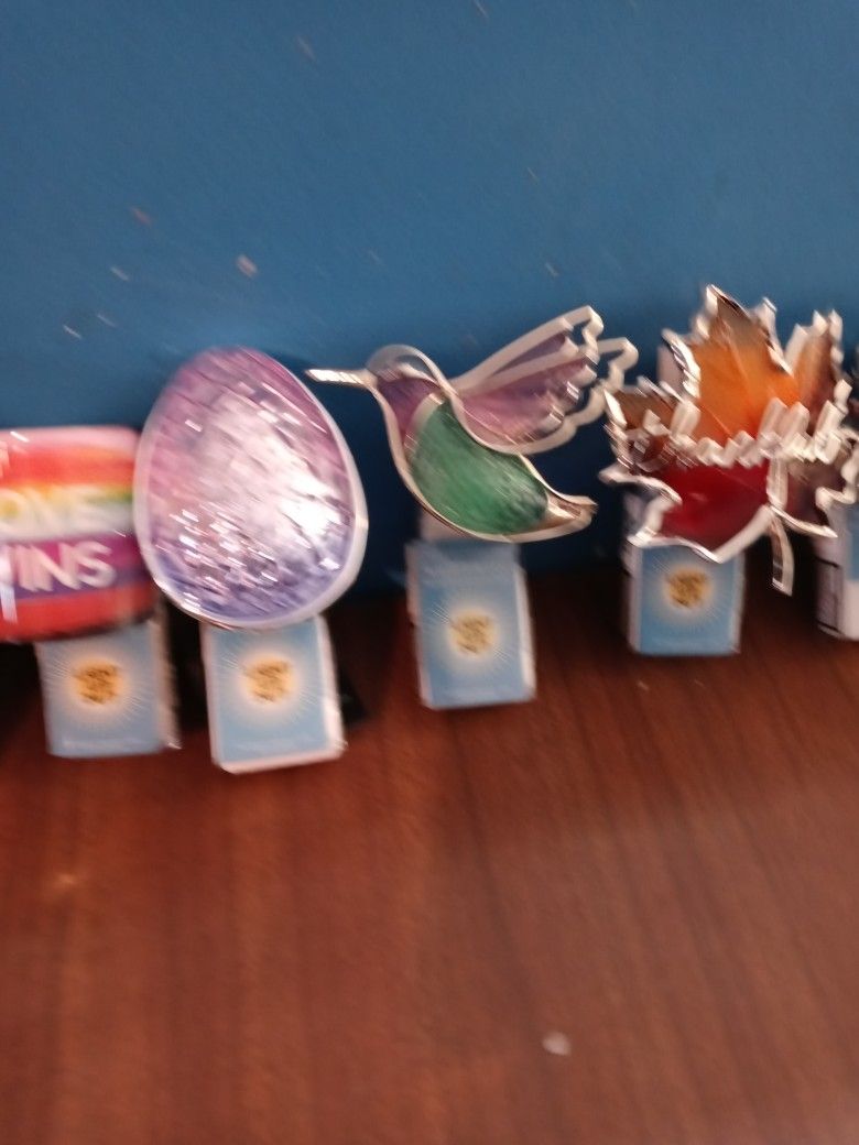 BATH AND BODY WORKS WALL PLUGS for Sale in Mays Landing, NJ OfferUp