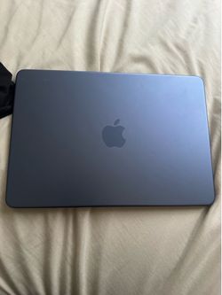 Mac book Neo  13-inch A18 Pro chip  8 GB RAM 256 GB