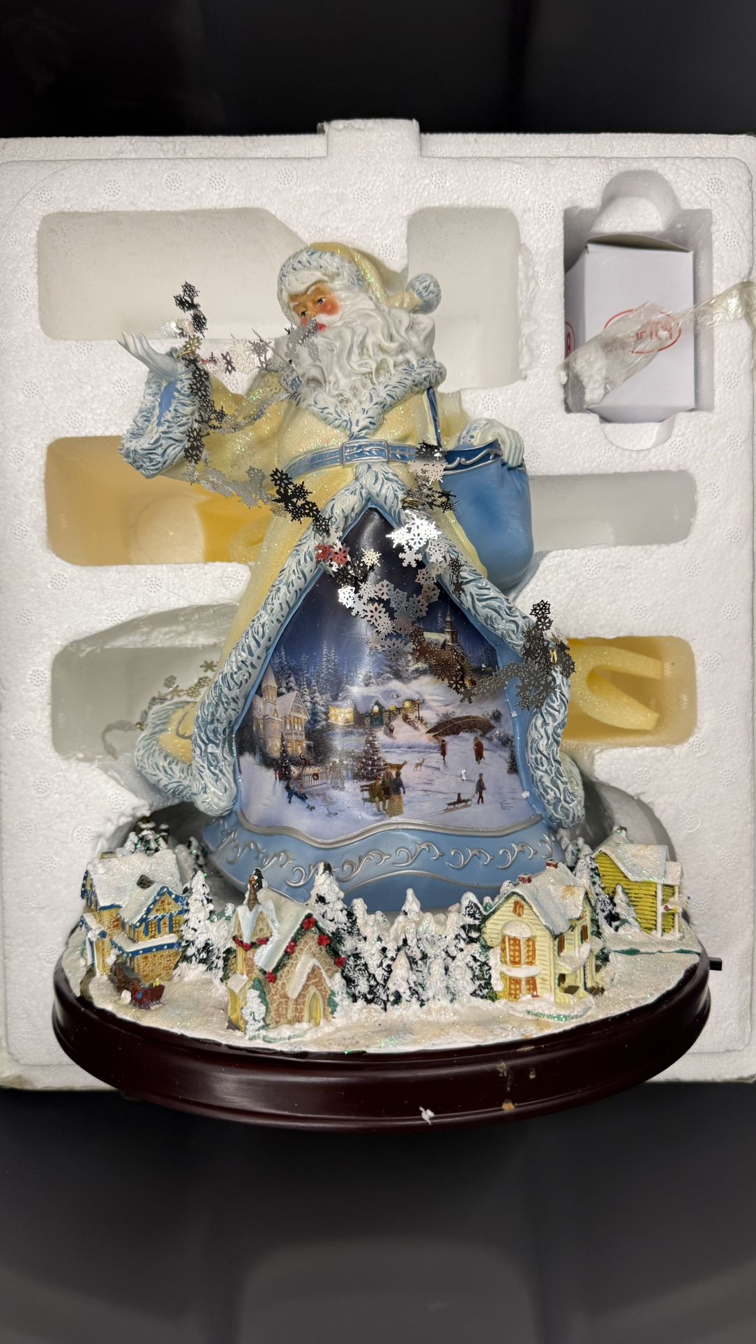 Thomas Kinkade Illuminated Musical Santa Claus – “And to All a Good Night” – Bradford Exchange