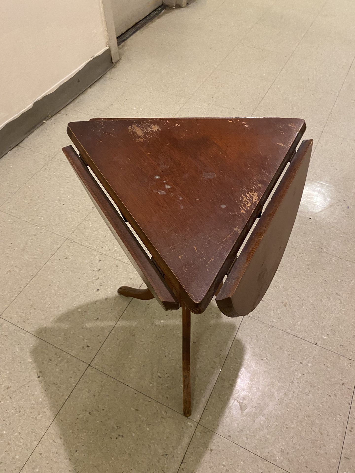Antique. Cofee Table