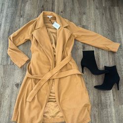 Women’s New Coat Large $35 Paid $80 