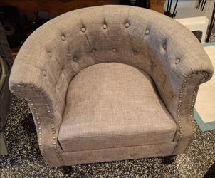 Grey chair