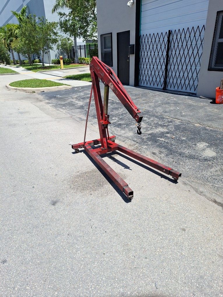 Engine Hoist