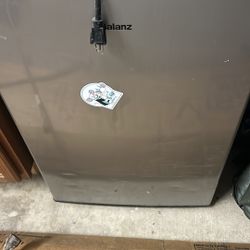 Refrigerator Small 