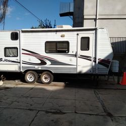 2009 FLEETWOOD  20 X  8 FEET 