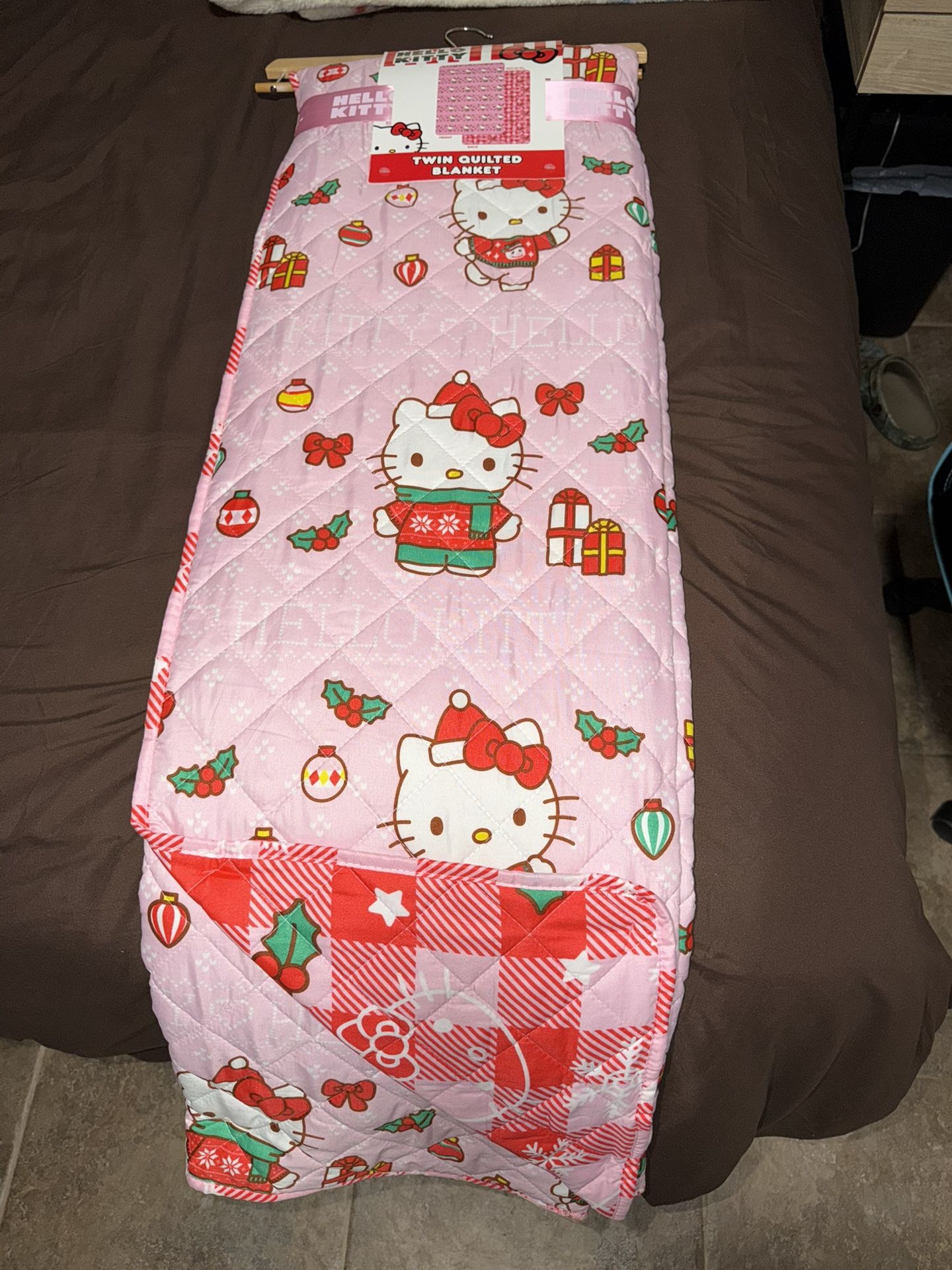 Hello Kitty Quilted Blanket