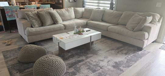 Ashley Furniture 3-Piece Sectional