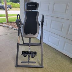 Innova ITX 9600 Inversion Unit In Like New Condition. Selling Cheap. Can Bring Out to Your Vehicle. Easily Folds  and Dissembles.