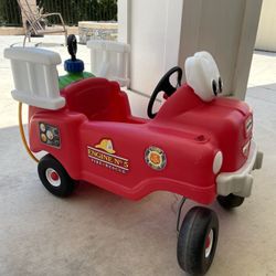 Little Tikes Rescue Fire Truck