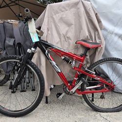 ☆☆K2 Attack 2.0 Full Suspension Mountain Bike - Size Small - Red/Gray/Black☆☆