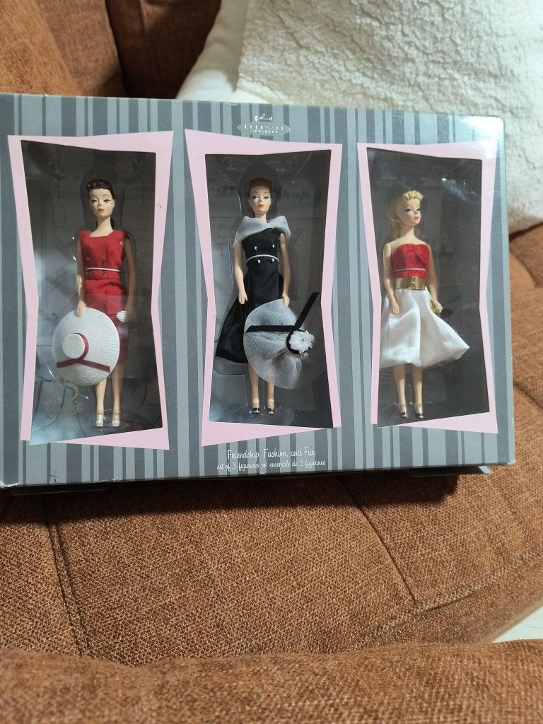 Hallmark Barbie Friendship Fashion Fun 45th Anniversary Figurine Set 2004