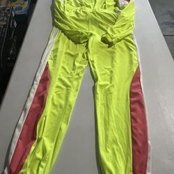 Women’s Jogging Suit 