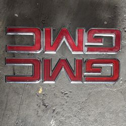 GMC GRILL EMBLEMS