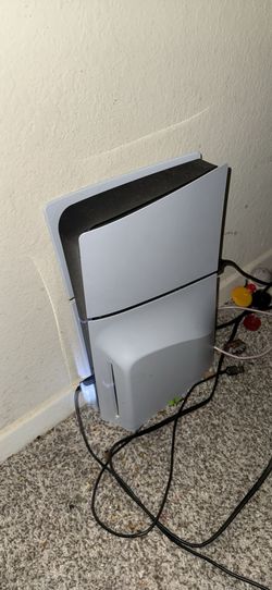 PS5 slim disc version