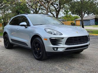 2015 Porsche Macan