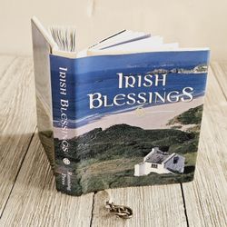 3" Vintage Irish Blessings 1999 A Running Press Miniature Edition Hardback Book with Built In Celtic Knot Bookmark on Satin Ribbon. Full Color Photos.