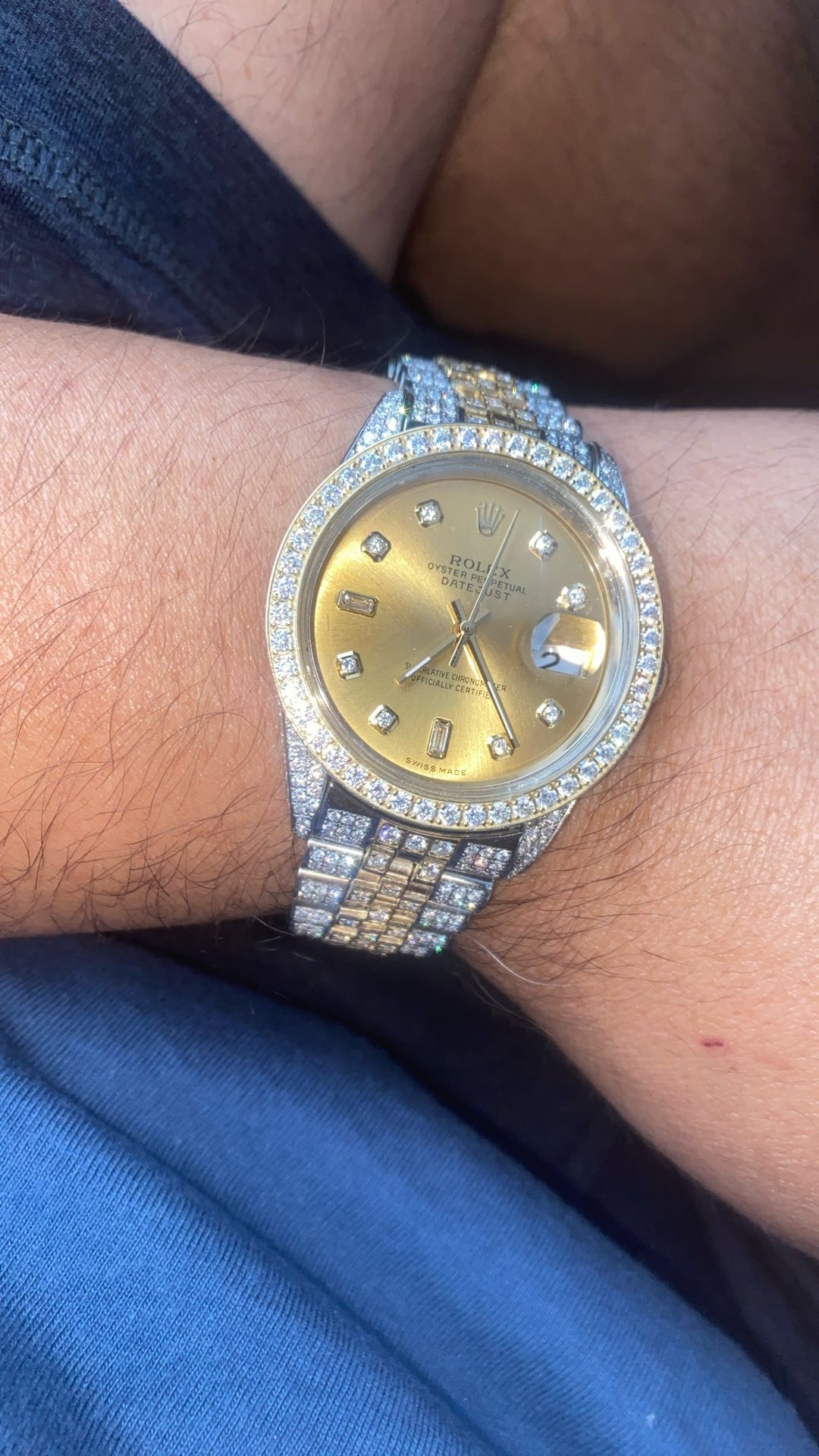 Rolex Datejust 40mm Full Set Buy Sale Trade Gold Diamonds 