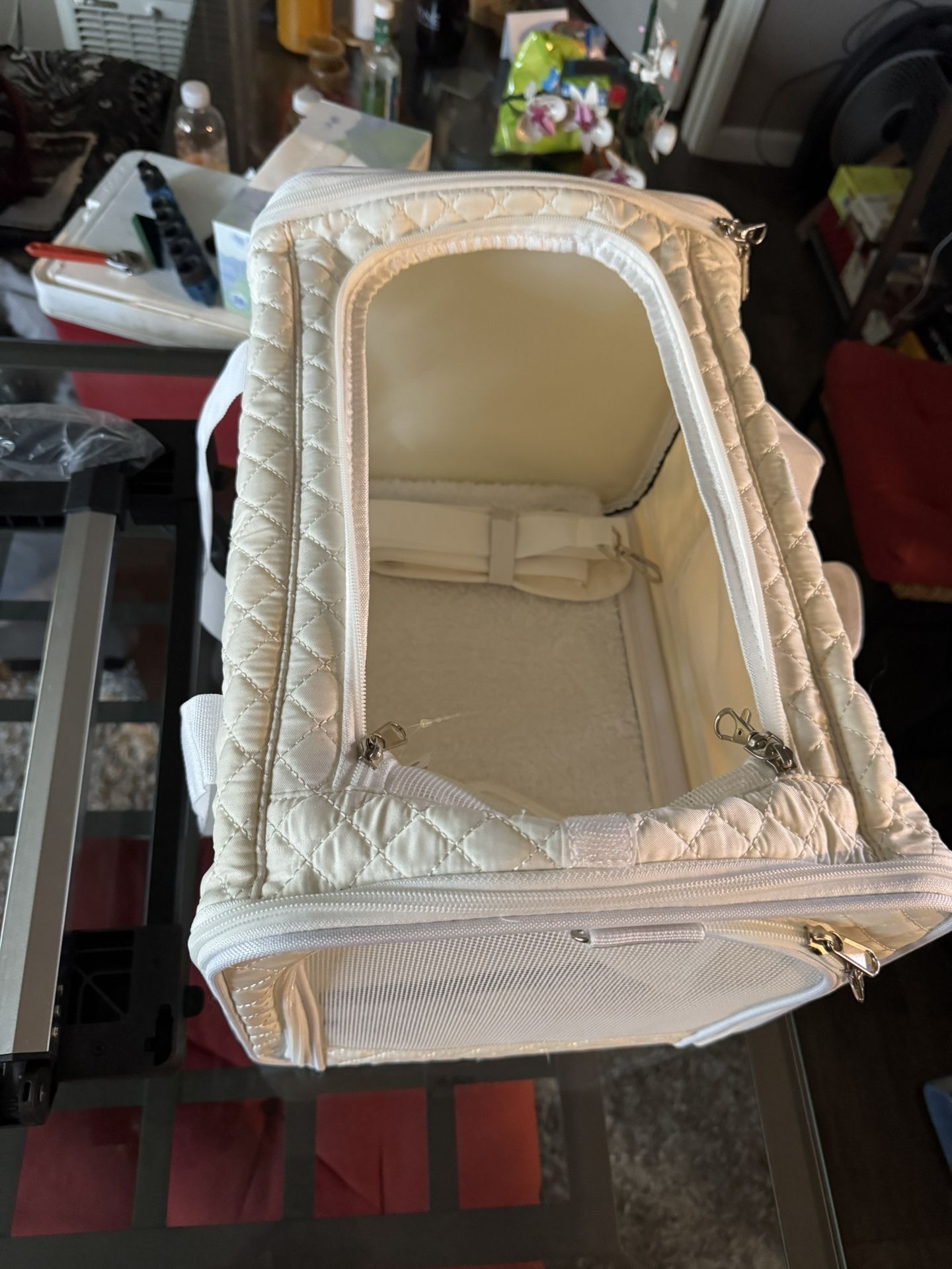 Airline Pet Carrier W/ Wheels