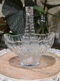 Gramacor Vintage Frosted Floral Lead crystal Basket