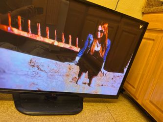 50 inch LG flat screen tv