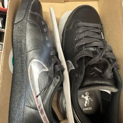 Nike Shoes Like New Cond . Size Varries