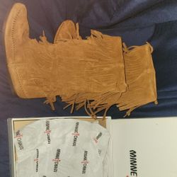 Minnetonka Women's Leather Boots New