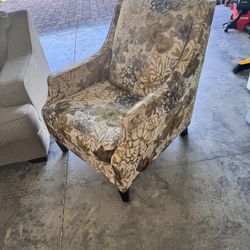 Living Room set With Arm Chair and 2 End Table And Coffee Table