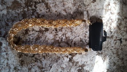 Ladies light weight gold necklace