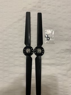 Q500 propellers yuneec