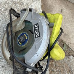 RYOBI 13 Amp. 7-1/4 in Circular Saw
